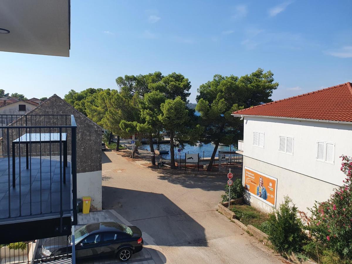 Apartmani Nerium Lovište Eksteriør billede