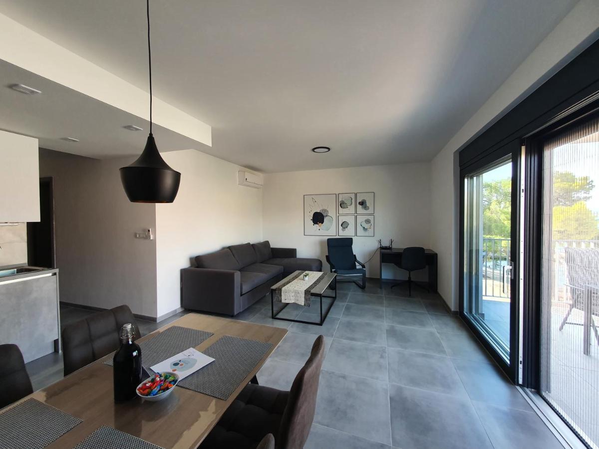 Apartmani Nerium Lovište Eksteriør billede